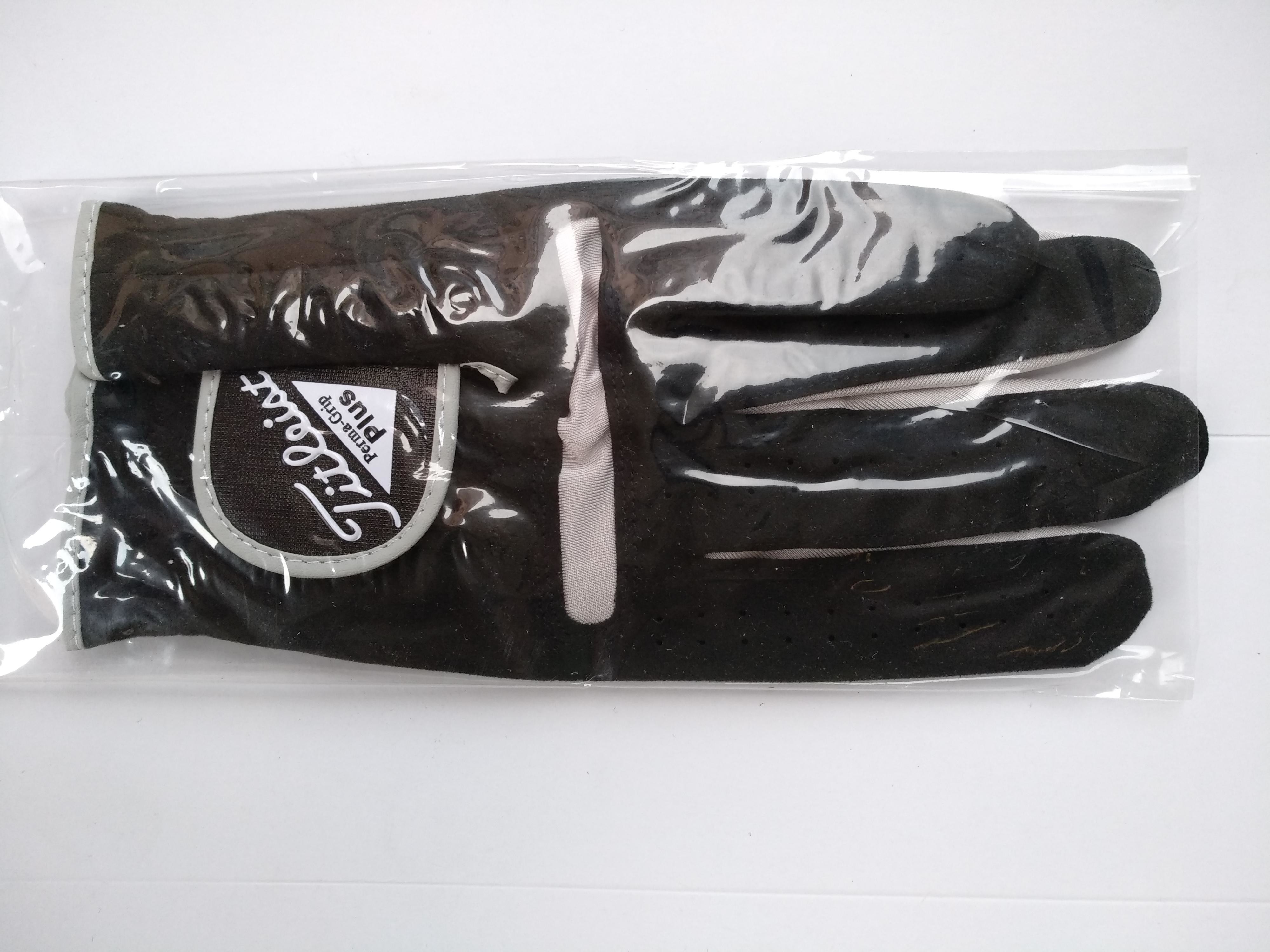 golf glove , golf gloves , glove , gloves