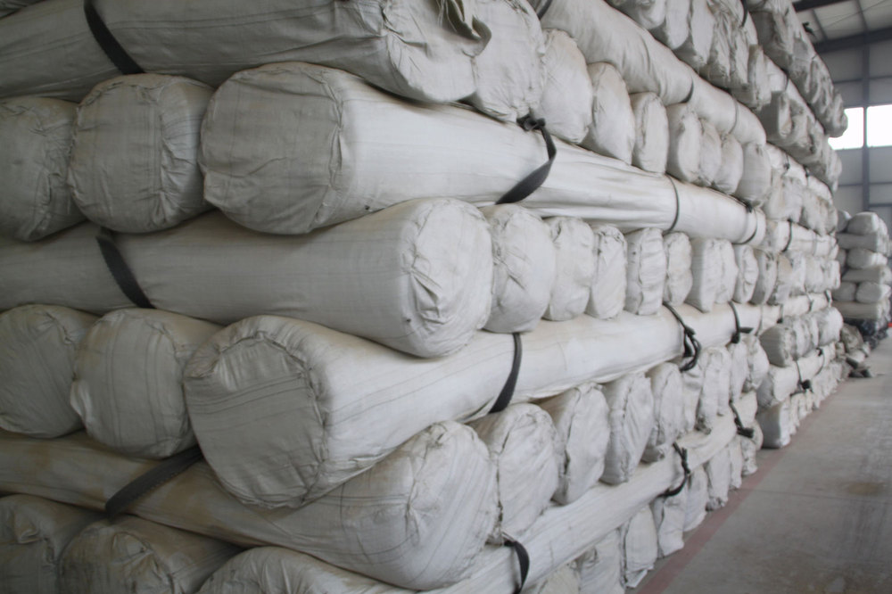 4000g-7500g/square Meters Geosynthetics Clay Layer for Lake Dam ISO 9001 Standard