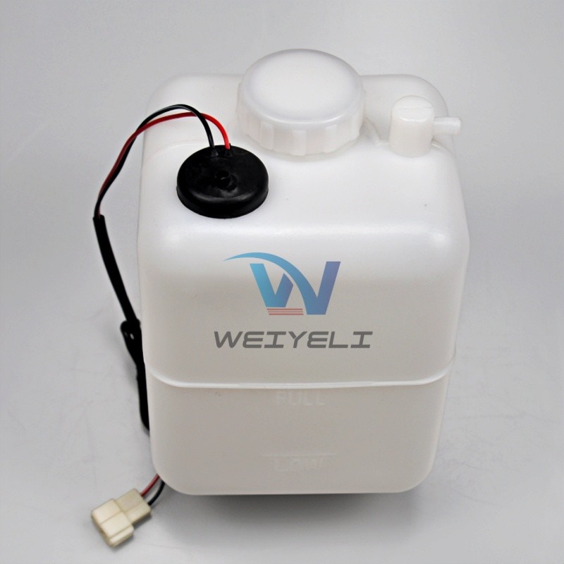 FR150 Excavator Engine Spare Parts Auxiliary Water Kettle Radiator Overflow Bottle