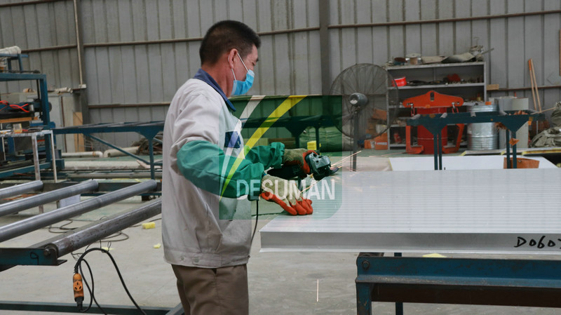 Prefab House Color Steel Insulated Silica Sandwich Panel
