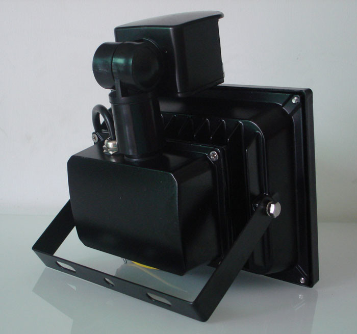 KooSion 20 Watts LED Security Flood Lights with Sensor