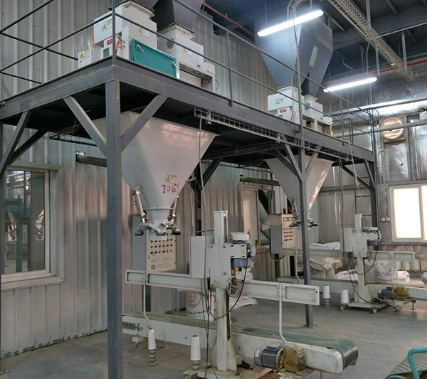 1-15TPH Cattle Feed Production Unit 2-18mm Sheep Chicken Pellet Machine