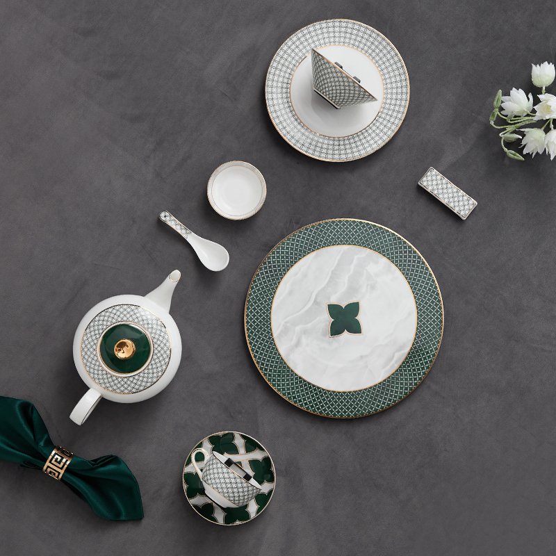 Customized Ceramic Tableware Set , Porcelain Plates Sets Eco Friendly OEM