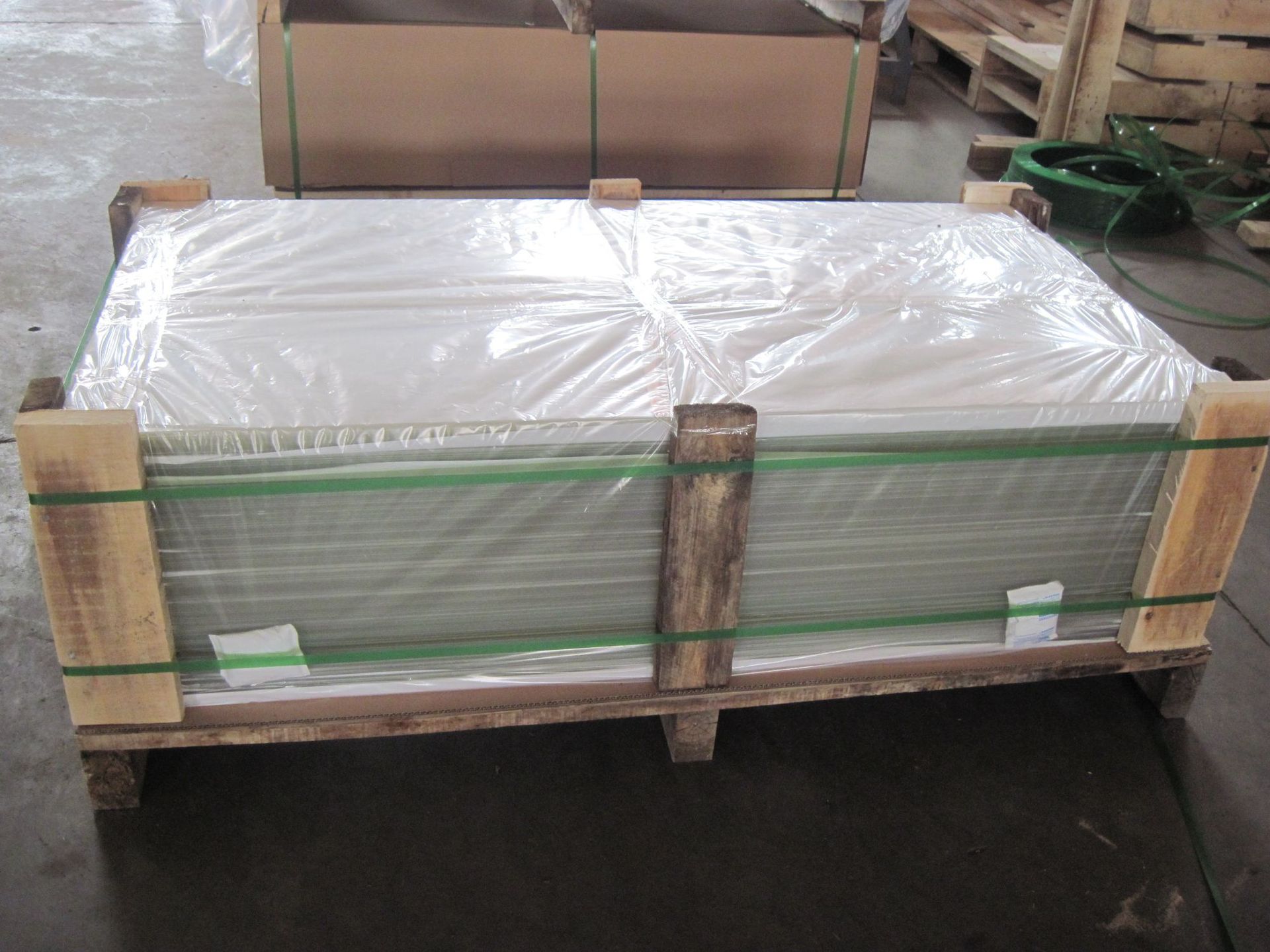 Photovoltaic Clear Float Glass Transparent Tempered Glass For Solar Panel Greenhouse