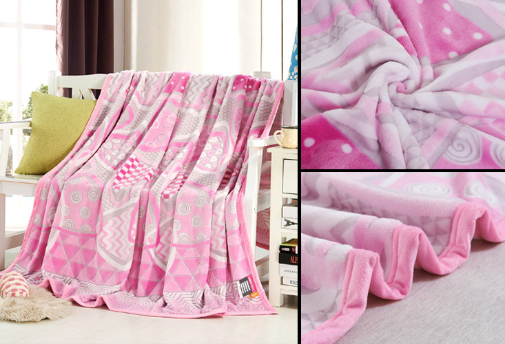 Comfortable Polyester Solid Flannel Blanket 3D Printed Super Soft For Bed 220*240