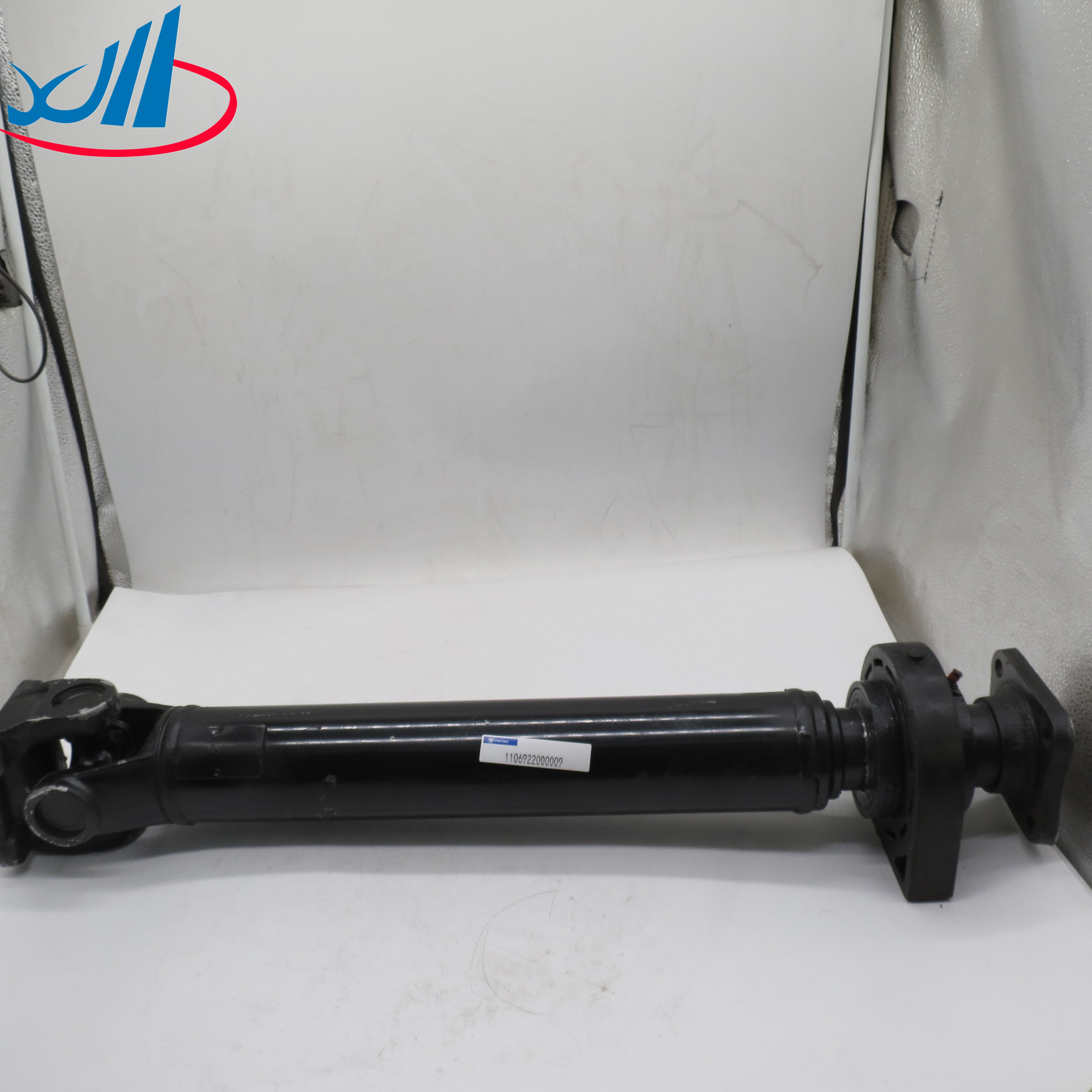 Sinotruk HOWO Truck Parts Intermediate Drive Shaft FG9831311228