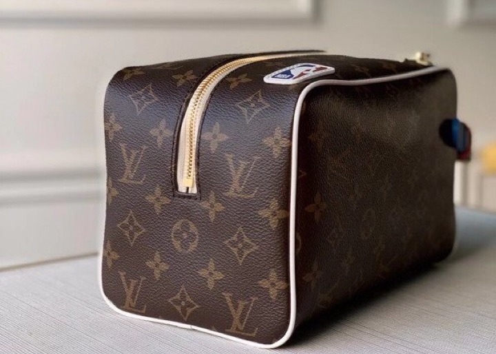 Monogram Printing Leather Chain Casual Handbags Shoulder Bags With Zipper Opening