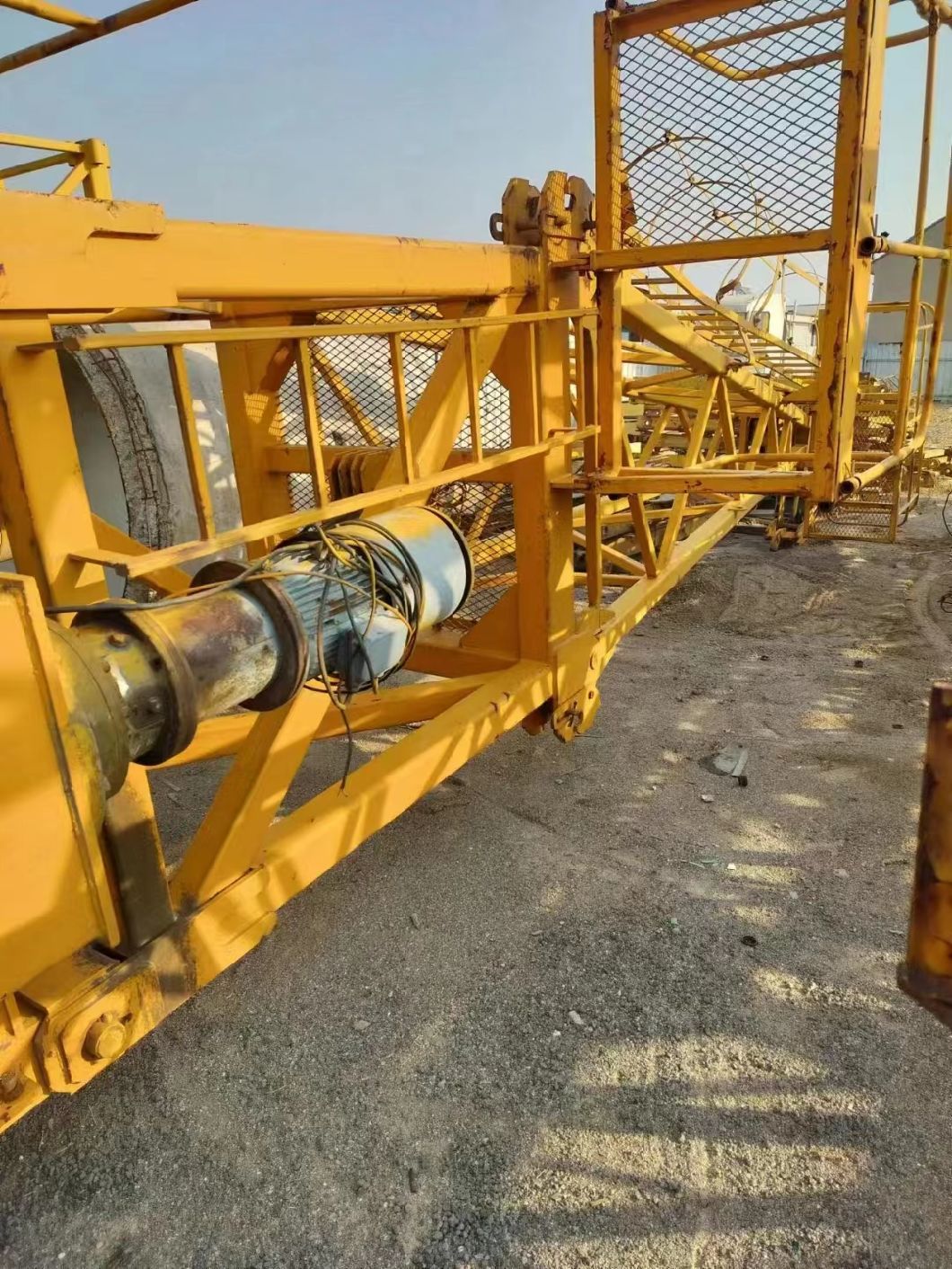 Zoomlion Tower Crane Model 6015-10 Standard Type in 2011