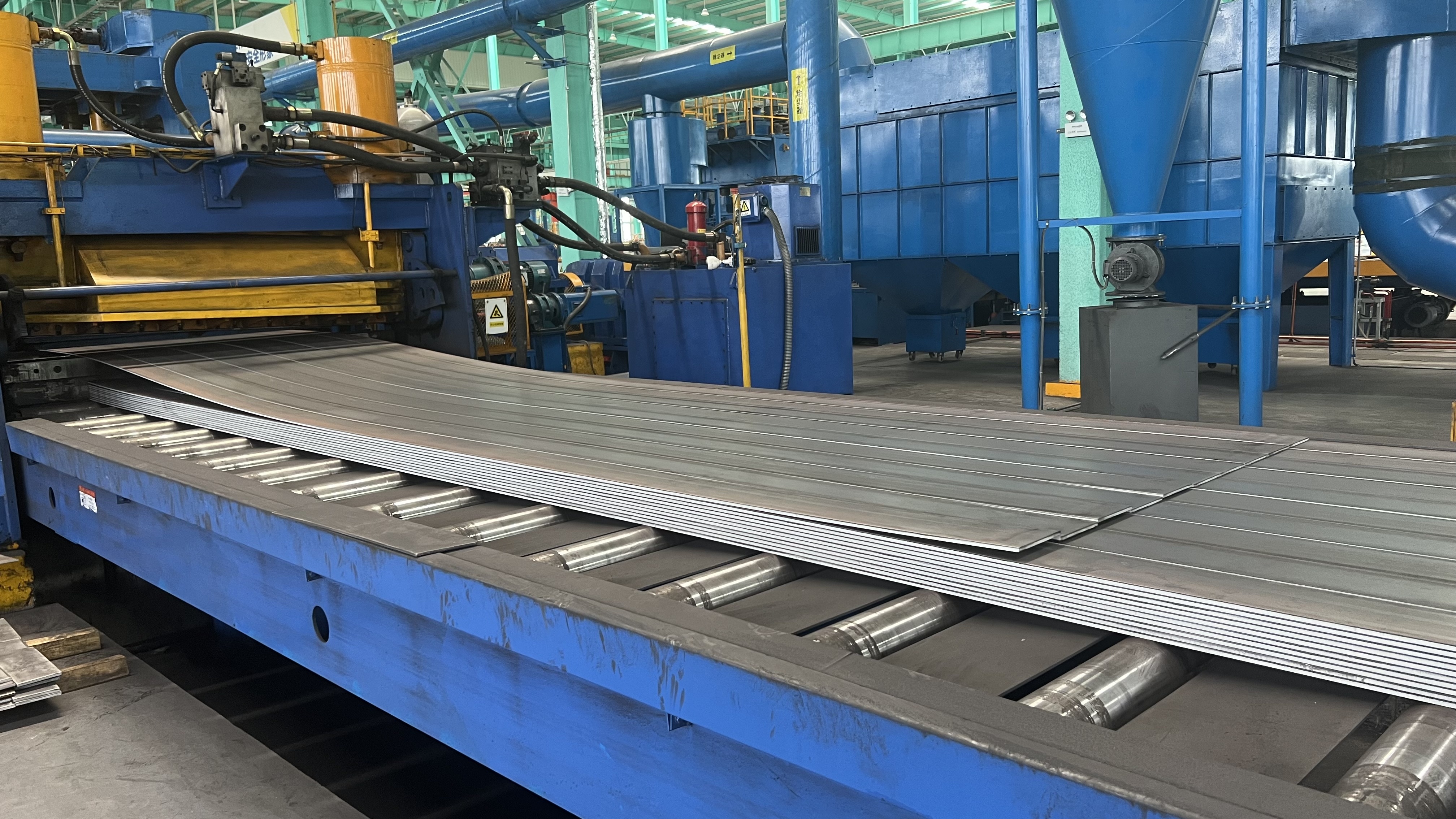 High Precision Leveling Thick Coil Cut to Length Mandrel Uncoiler for 8-16mm Material