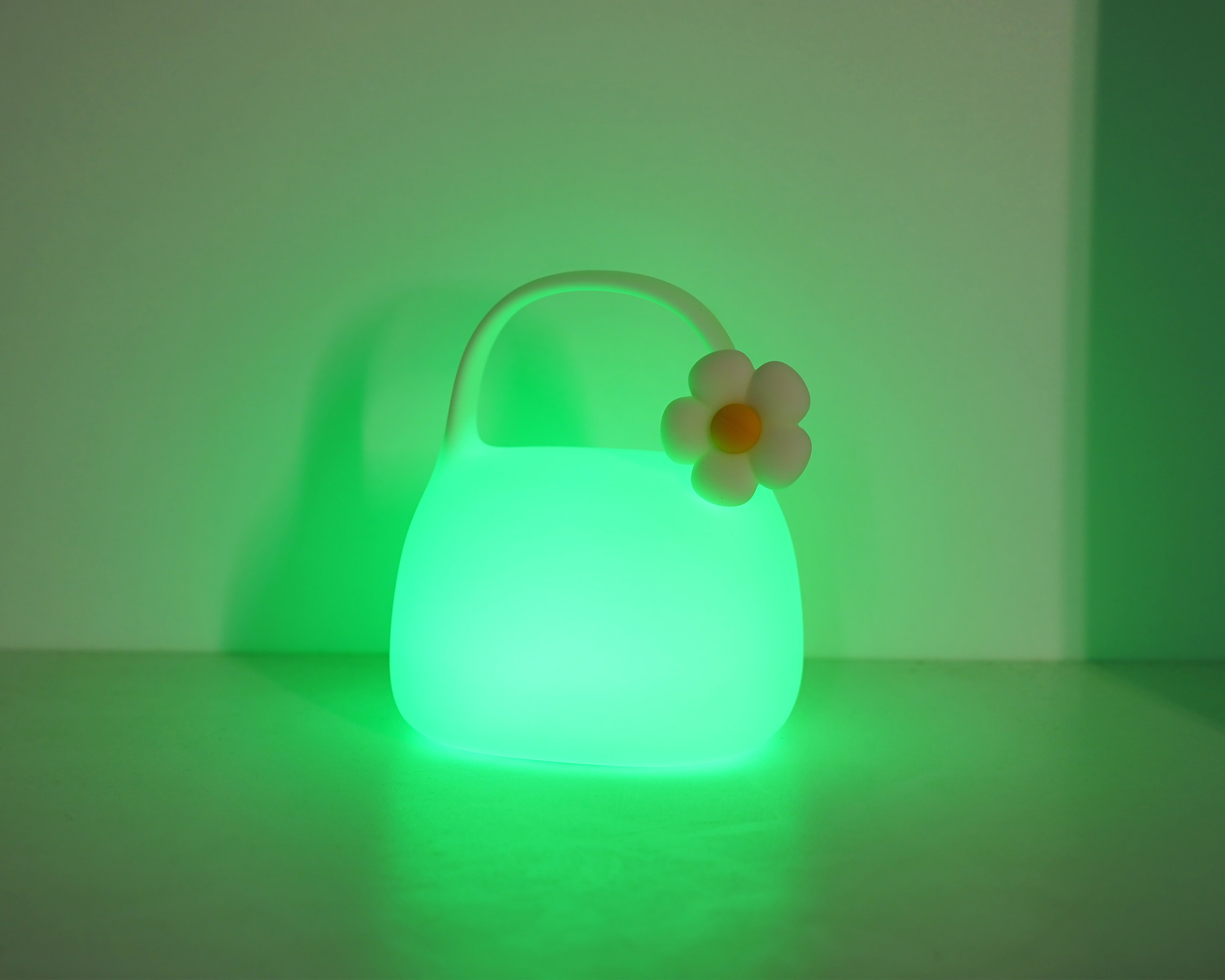 Modern Cute Portable Lamp Warm White LED Table Lamp for Bedroom USB Rechargeable Silicone Material
