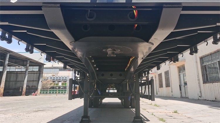 Heavy-Duty Fatbed Semi Trailer for sale in Africa: Designed for Stable and Efficient Transportation of Oversized Loads