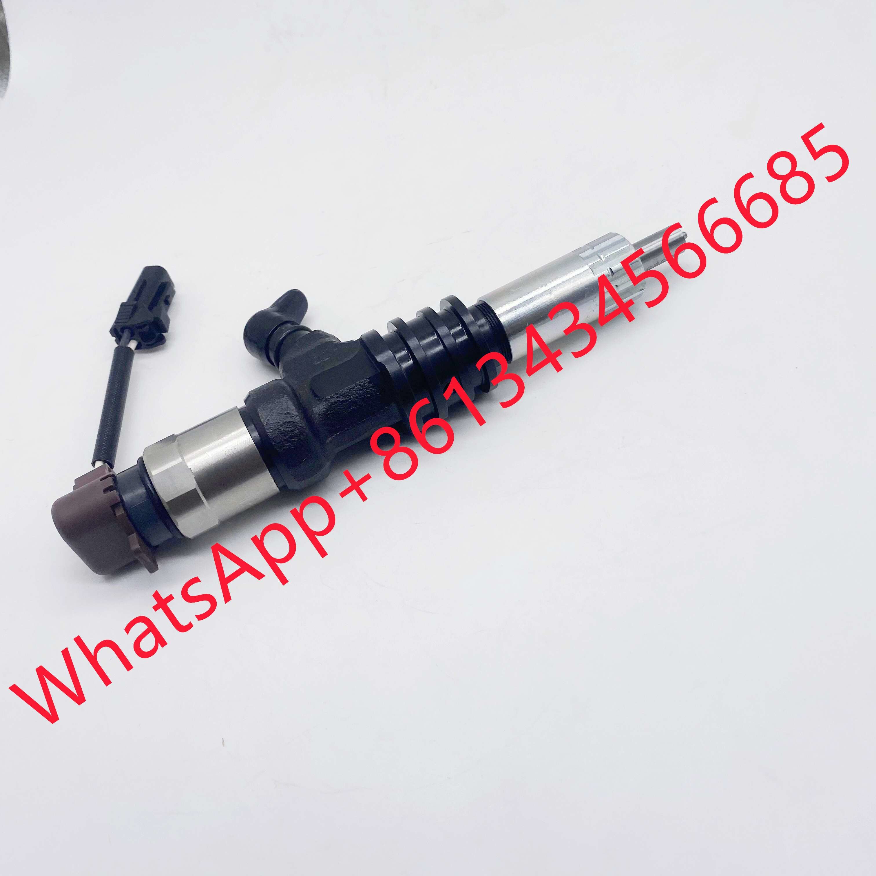Common Rail Fuel Injector 095000-5450 For MITSUBISHI 6M60 ME302143