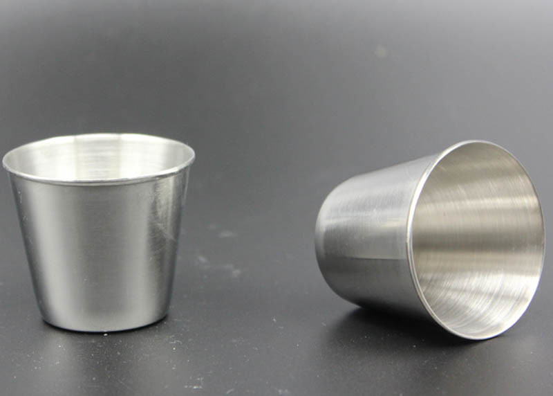 Stainless Steel Carry On Portable Wine Cup , Low Medium 45 Ml Wine Cup