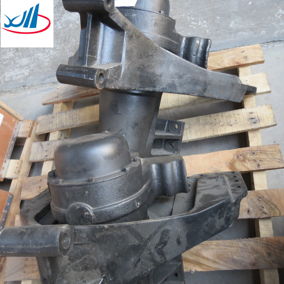 Hot selling Balance shaft with axle housing assembly AZ9925520310