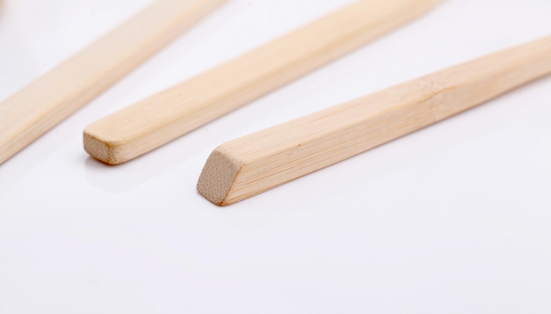 FDA Eco Friendly Kids Toothbrush 18.8cm Bamboo Bristle Toothbrush Sustainable