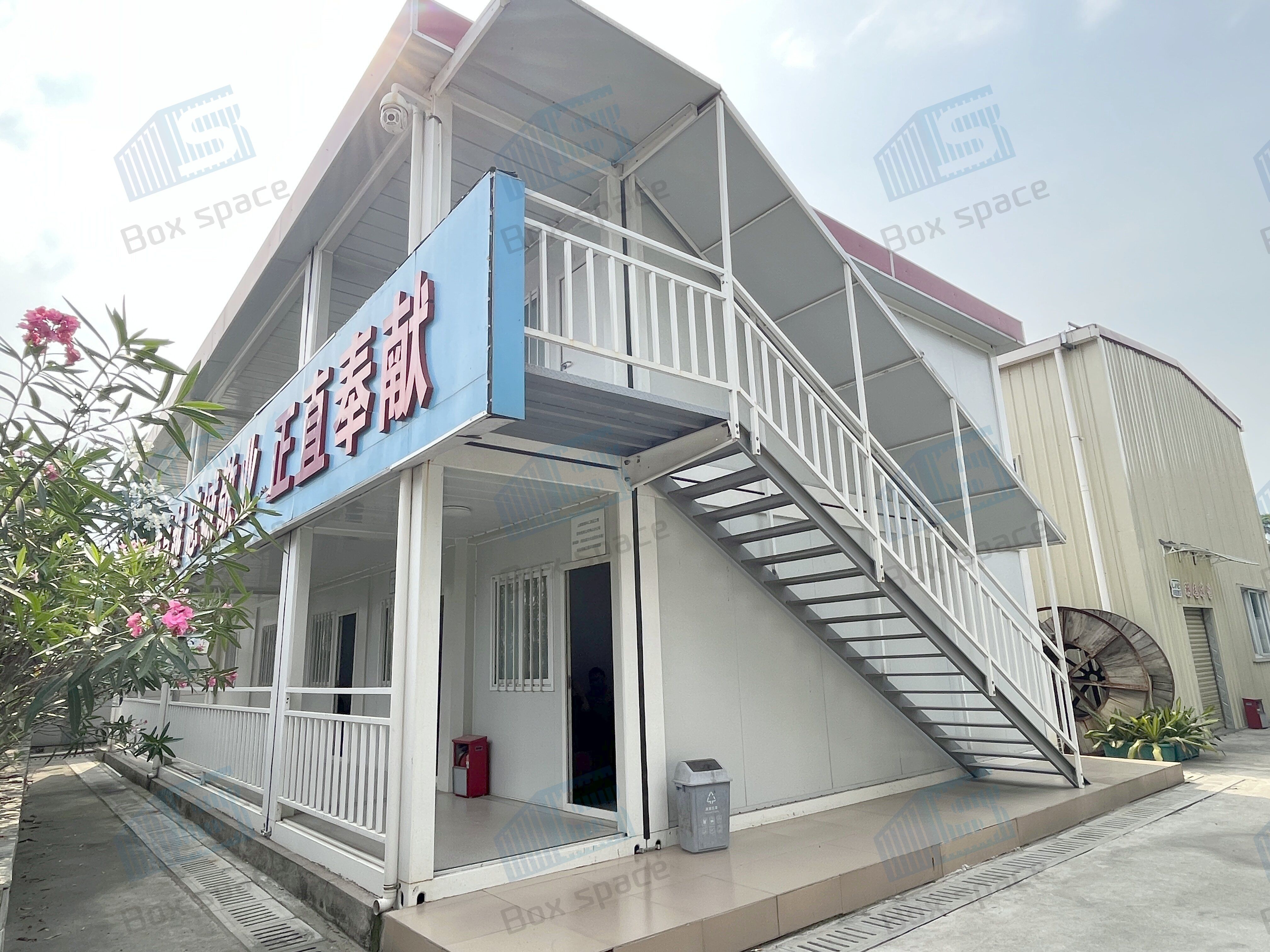 Boxspace Container House Capsule Villa For Outdoor Home Container House Container Office With Bathroom 20ft Container Office