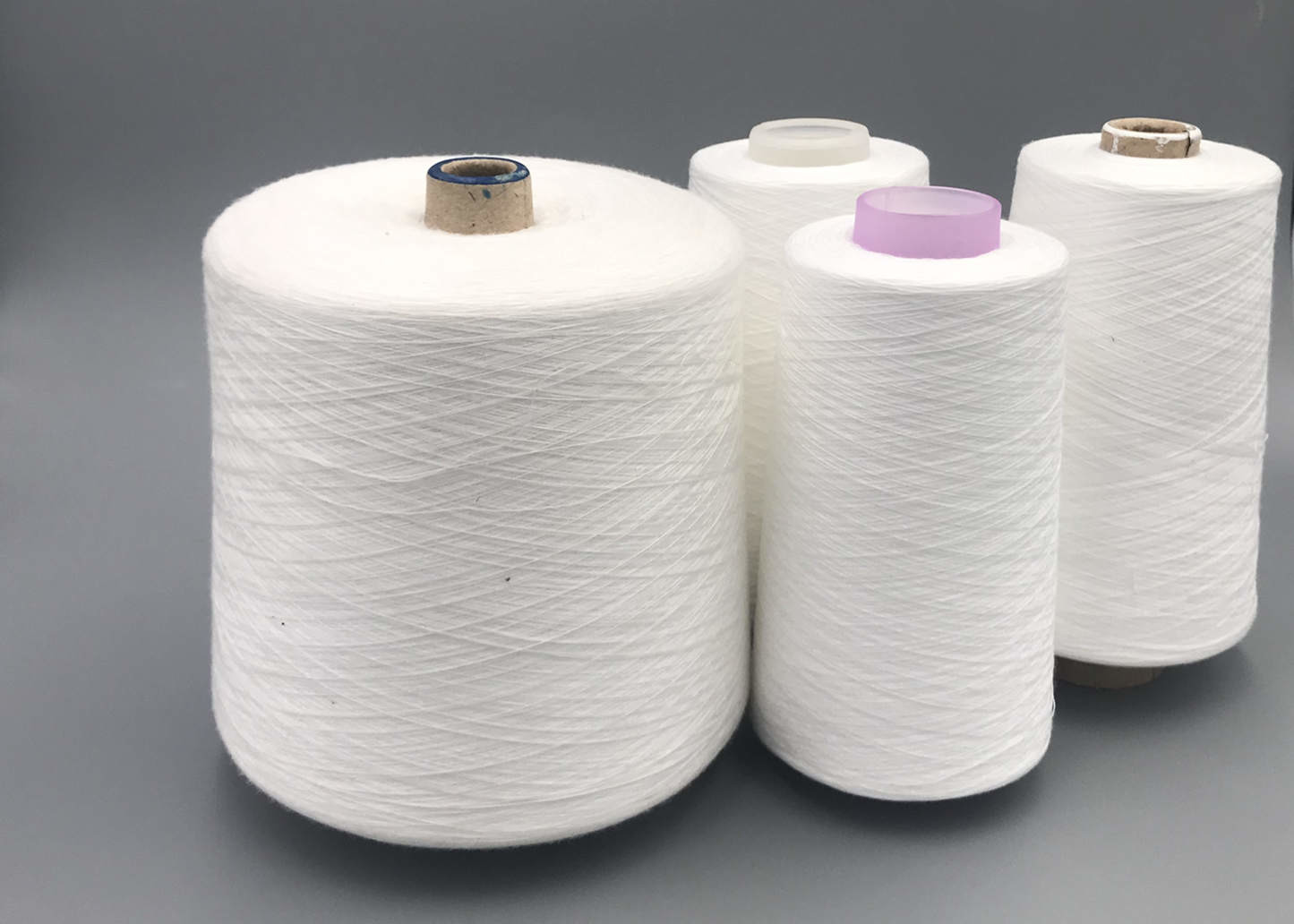Customized colors T40S/2 Or T40S/3 Virgin Bright Sewing Ring Spun Polyester Yarn