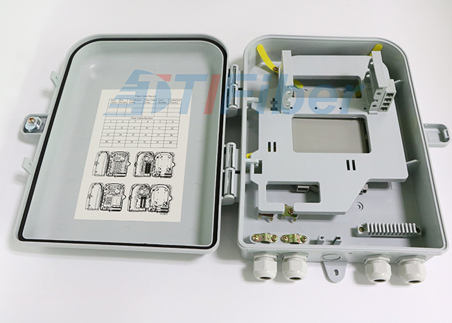 24 Port Outdoor Wall Mounted Fiber Optic Distribution Box With Extend Capacity