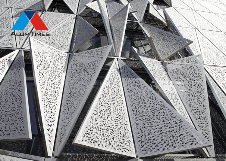 Perforated Aluminum Decorative Screens , Fireproof Metal Screen Panels