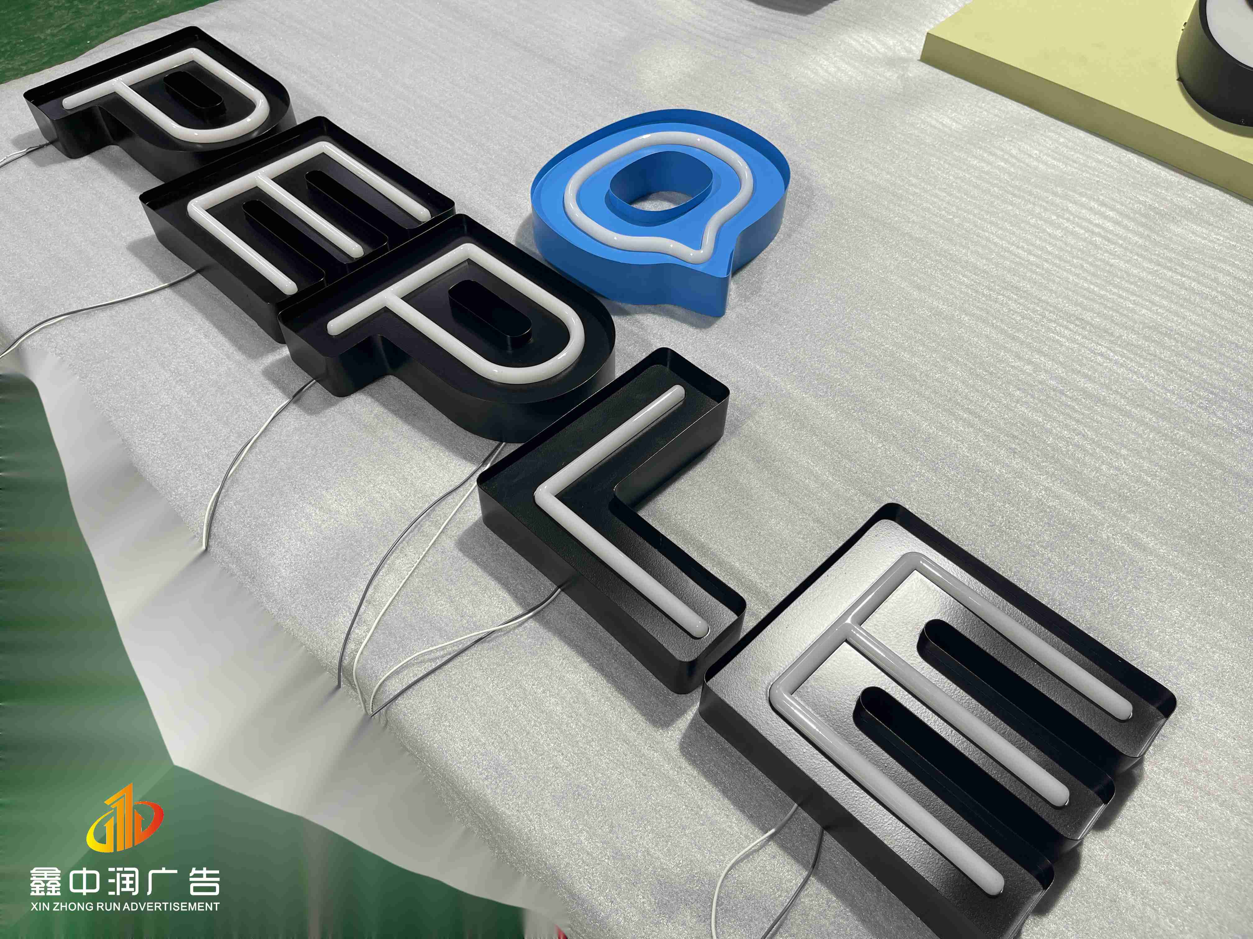 Factory free custom design stainless steel frame+acrylic 3d led neon letter sign