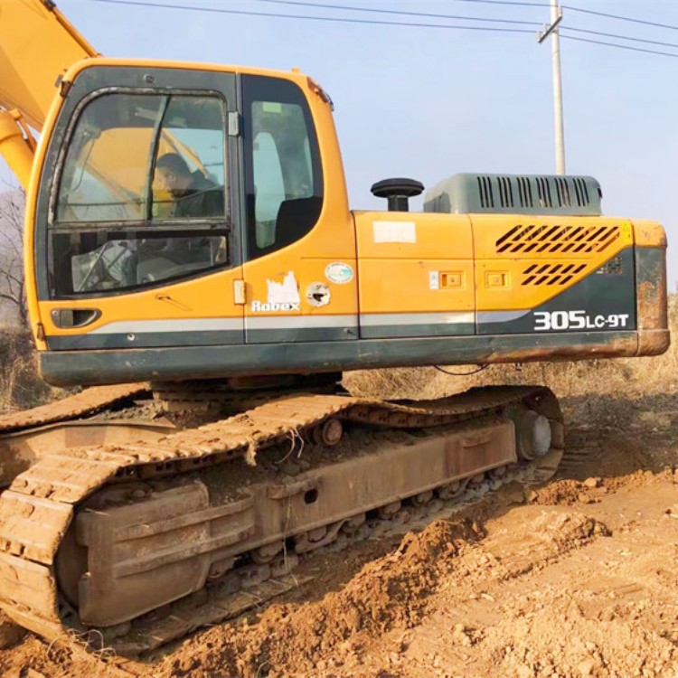 2019 Hyundai 305LC-9T Used Excavator with 30 Ton Capacity Made in Korea Cheaper Cost