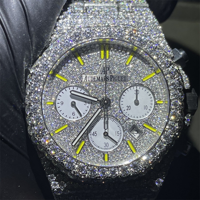 Custom VVS Lab Moissanite Diamond Watch Iced Out Hand Setting Bezel