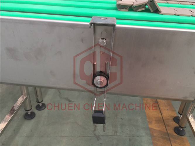 Industrial Filling Capping And Labeling Machine With Belt Conveyor System