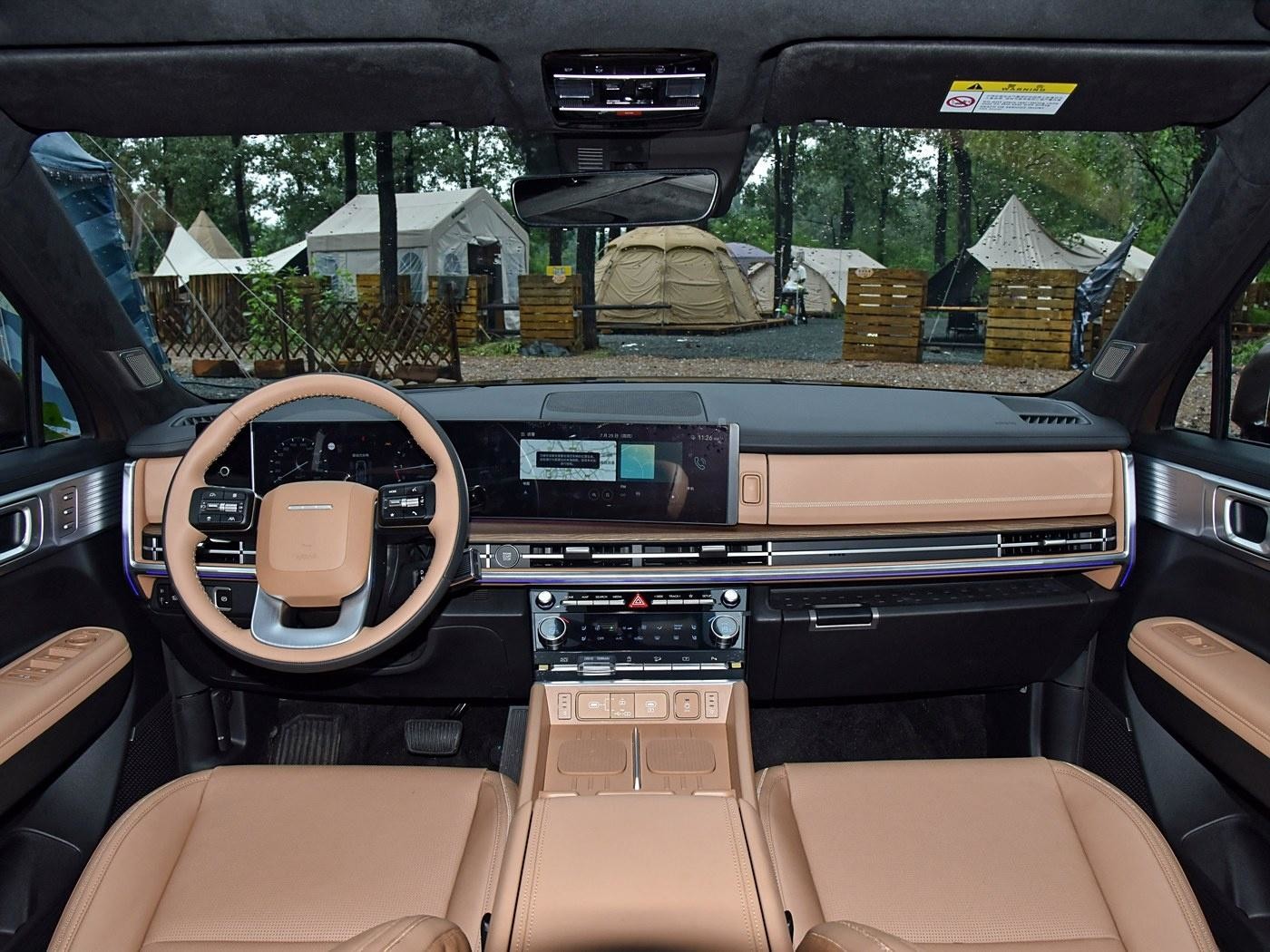 Shengda Fuel Beijing Hyundai Santafe Car Panoranic Sunroof Midsize SUV 2.0T 230hp 6 Seater Left Hand Drive