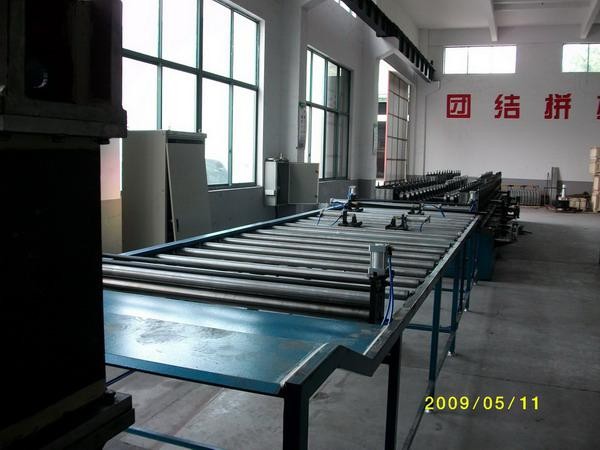 High Pressure Punching Metal Door Frame Roll Forming Machine Approved CE