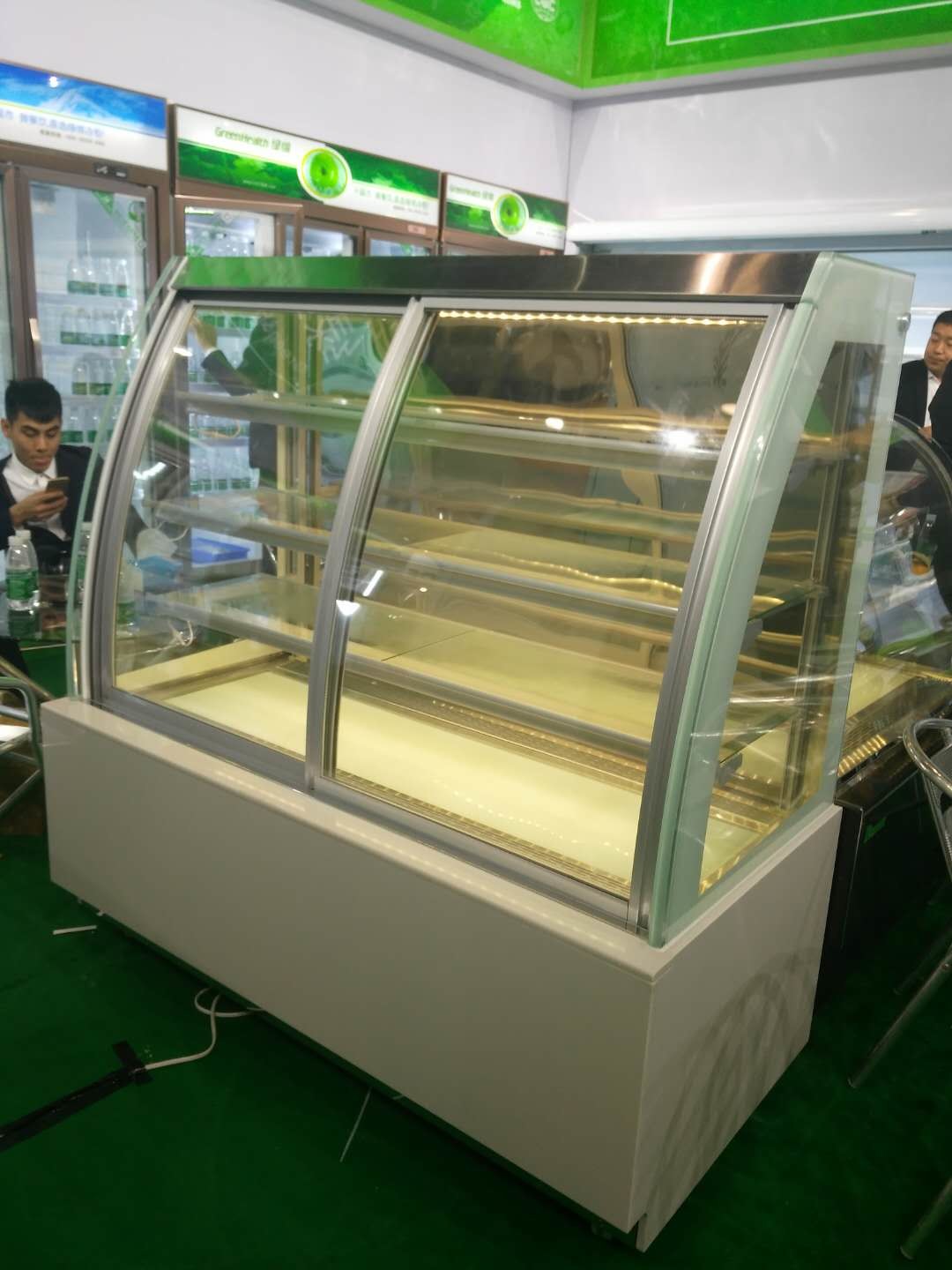Commercial Pastry Desert Cake Display Showcase / Refrigerated Bakery Display Case