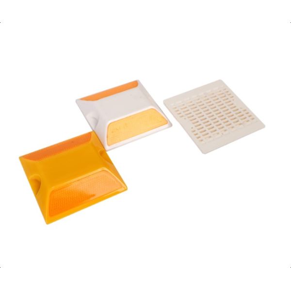 Road Stud Reflectors with 30 Tons Compression Resistance IP>67 Waterproof Grade and Double Side PMMA Reflector for Pavement Markers