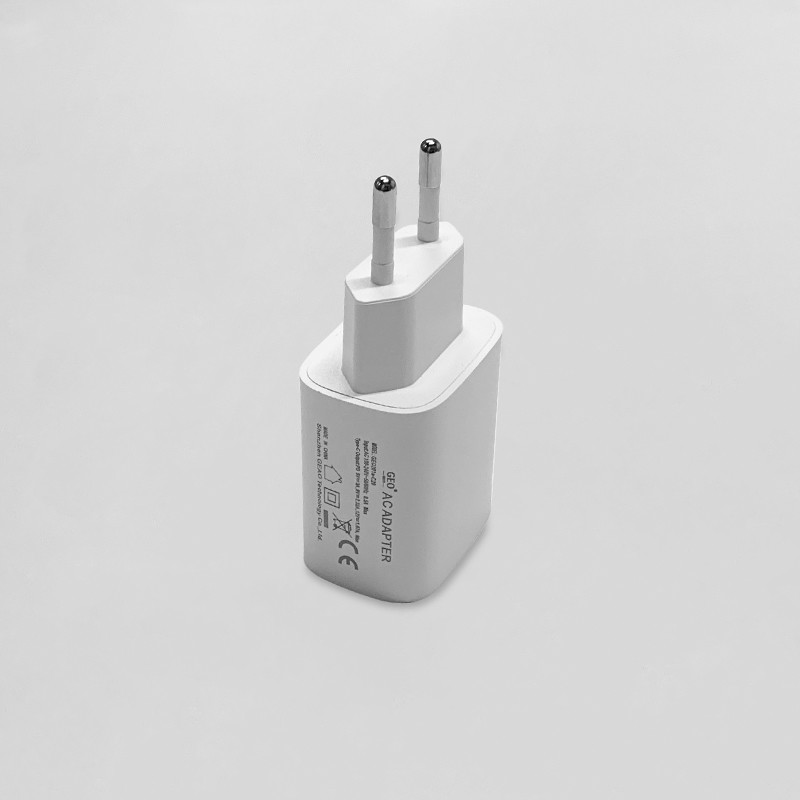 5V 3A GaN Fast Charger PD 20W GaN Usb C Charger With Fireproof PC Material