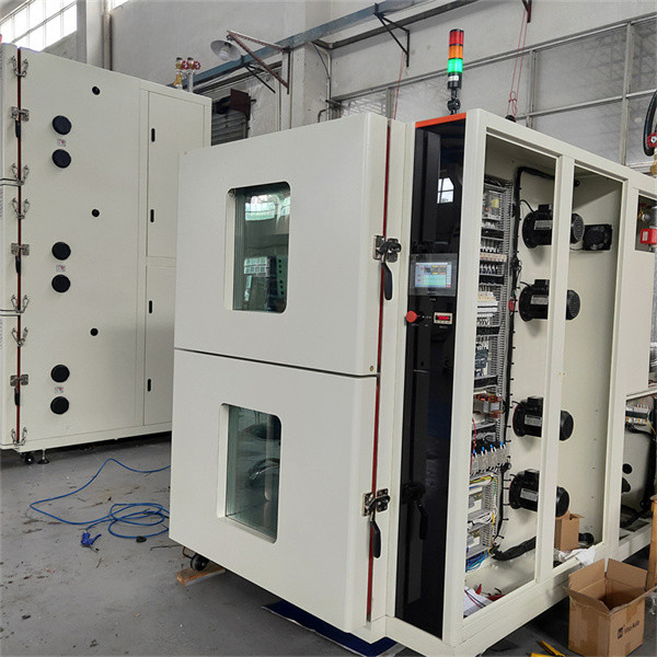 Automotive industry Temp Humidity Chamber for Extreme Environments Simulation