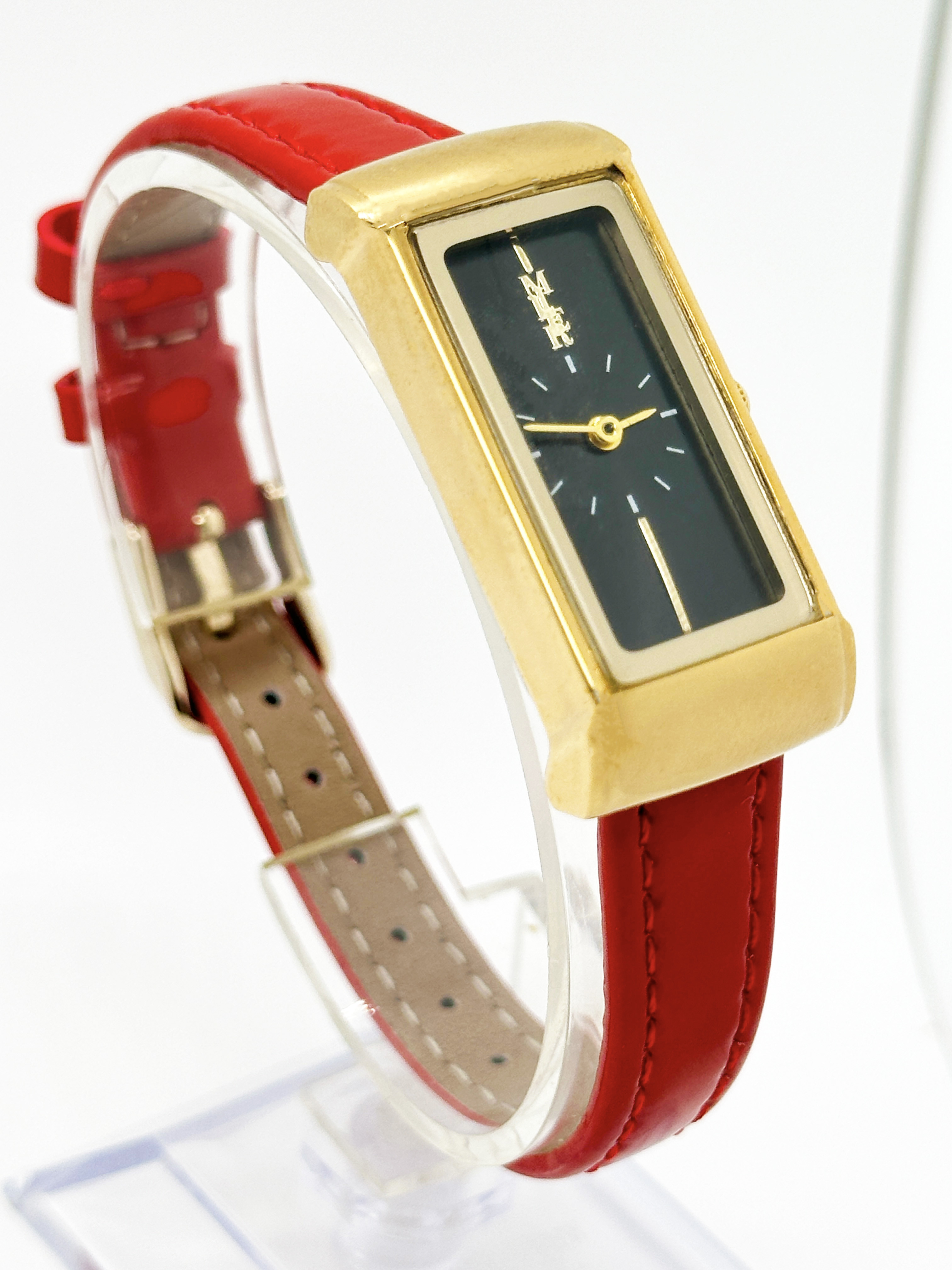 Red Leather Strap Lady Quartz Watch Fashion Quartz Leather Strap Wristwatches