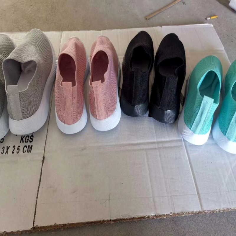 Men'S & Ladies Flyknit Shoes