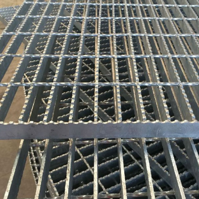 Building Material Metal Serrated 30X3mm Welded Walkway Steel Bar Grid Grating