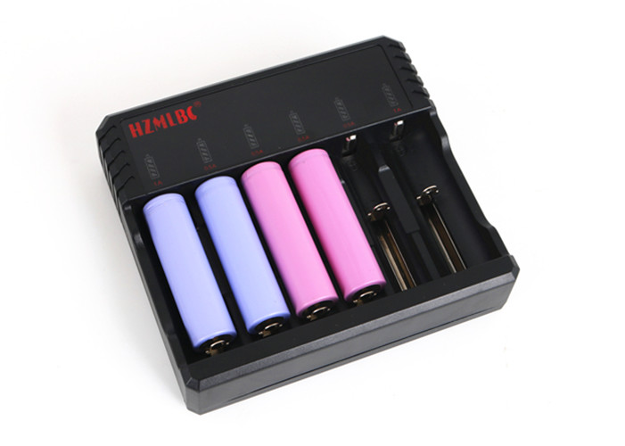Nominal Voltage Protected 4.2 V Battery Charger 6 Slots CE ROHS FCC Approval
