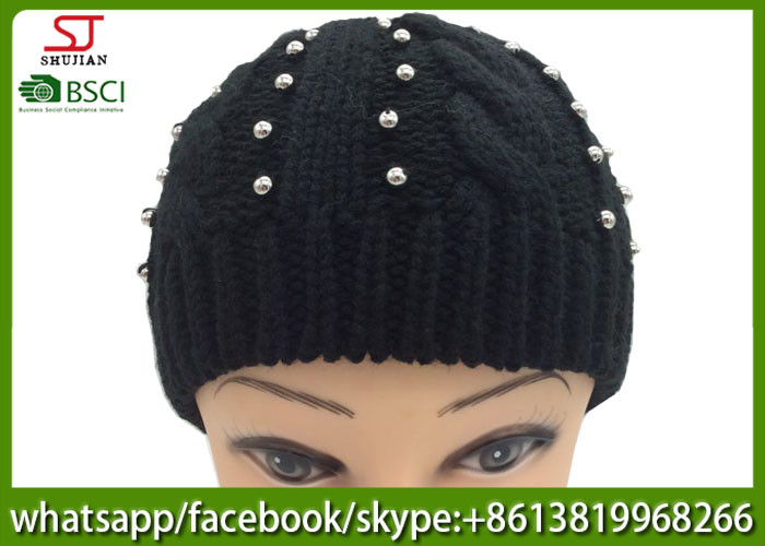 Chinese manufactuer beanie patch knitting hat cap patterns 69g 20*20cm 100%Acrylic keep warm
