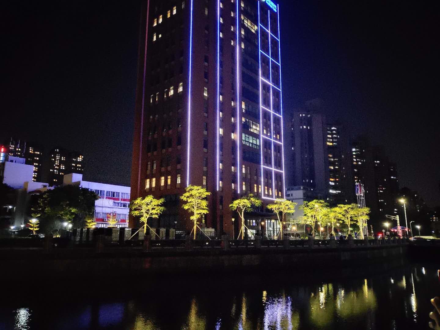 Miracle Bean high quality DMX512 ip65 waterproof color outdoor LED linear lights