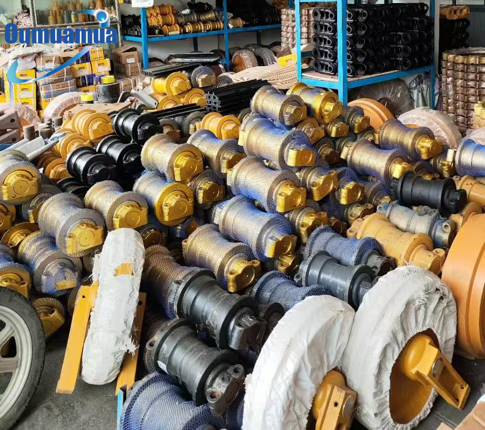 SK200-8 PC200 E320 EC210 D6D D85 Excavator Track Roller Bulldozer Front Idler / Track Roller And Lower Roller