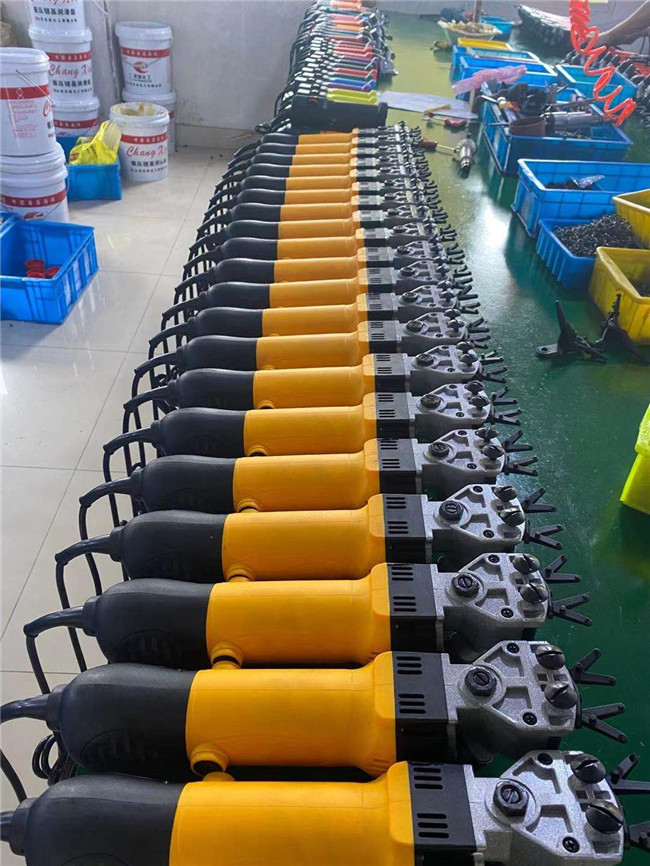 Animal 900W Sheep Shearing Clipper 2.9kg Sheep Wool Shearing Machine