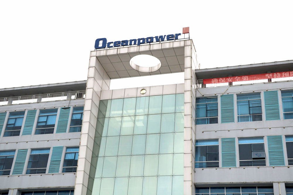 Since 1996 Best Chinese frozen yogurt making machine Oceanpower OP138C 38L/Hour