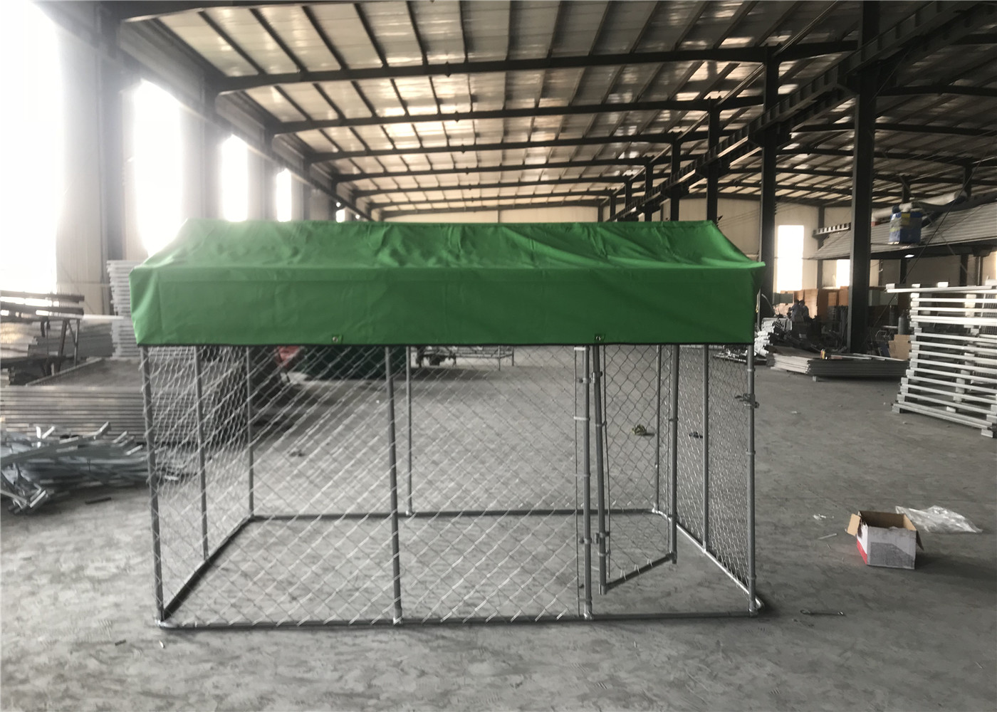 10'L*5'W*6'H (3m*1.5m*1.8m) Black powder Coated OD32mm Mesh 50mmx100mm Dog Kennel /Fencing