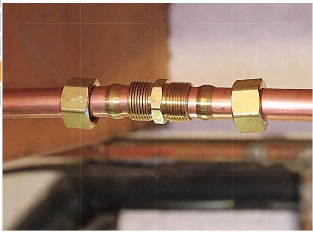 5/8 Inch X 3/8 Inch Brass Compression Fitting Reducing Union