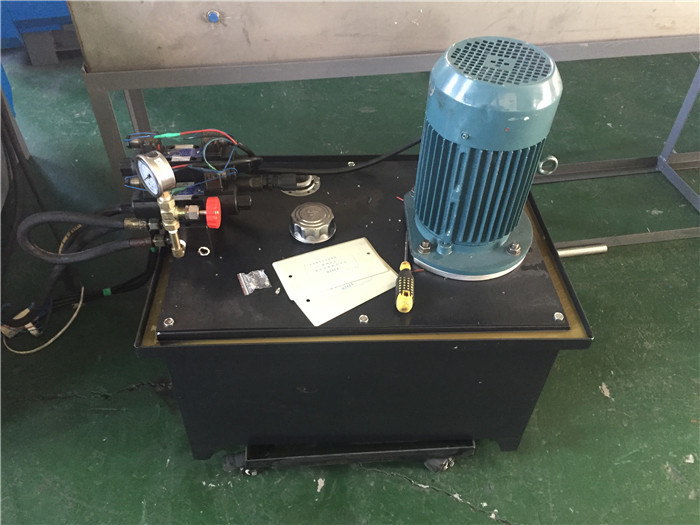 High Efficiency Plastic Granulator Machine 4 Zones Control Box Environmental Friendly
