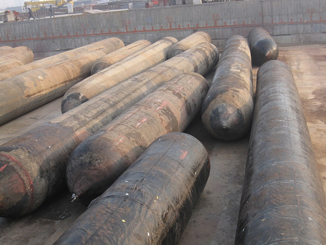 Ship Launching Heavy Duty Inflatable Air Bags , Marine Vessel Boat Lift Air Bags