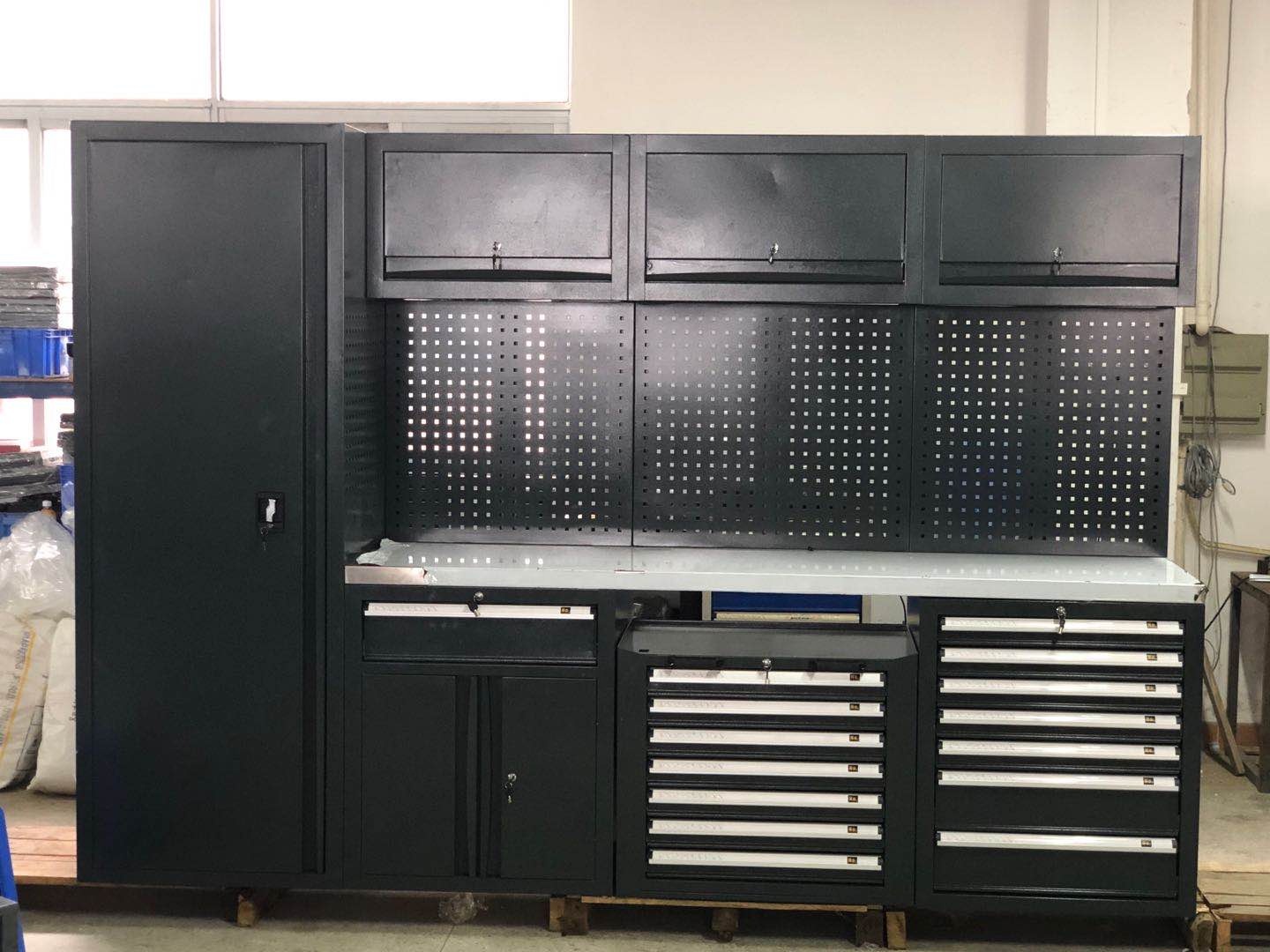 Black Spacious Metal Garage Workbench Cabinets W2400 D610 H40mm