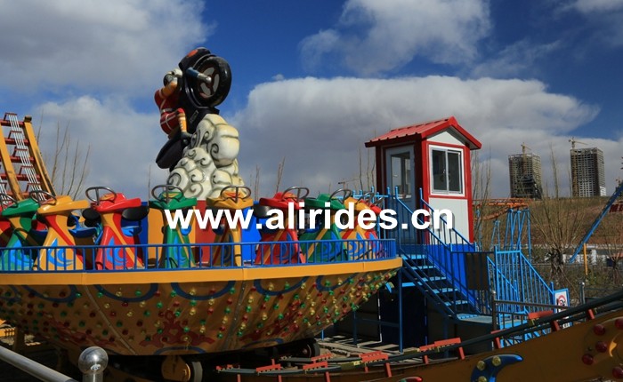 Thrilling extreme adult attractions!amusement park Magic Flying Ufo Ride