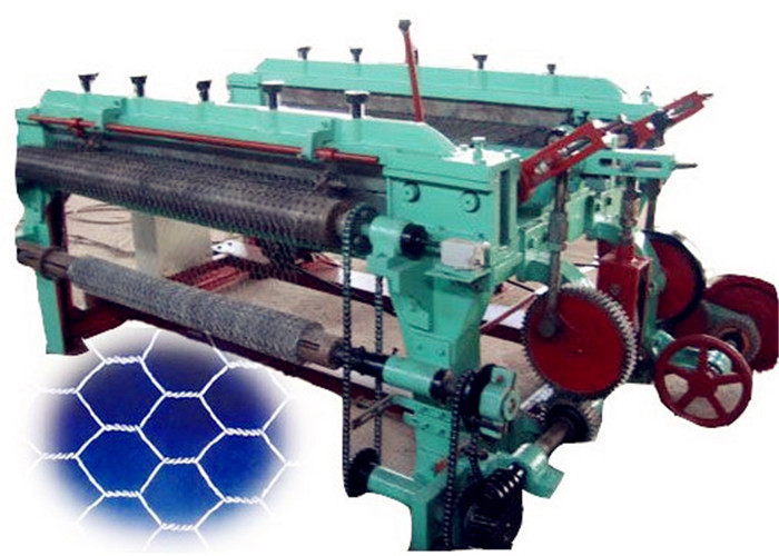 CNC NW Horizontal Wire Mesh Weaving Machine , Hexagonal Wire Netting Machine