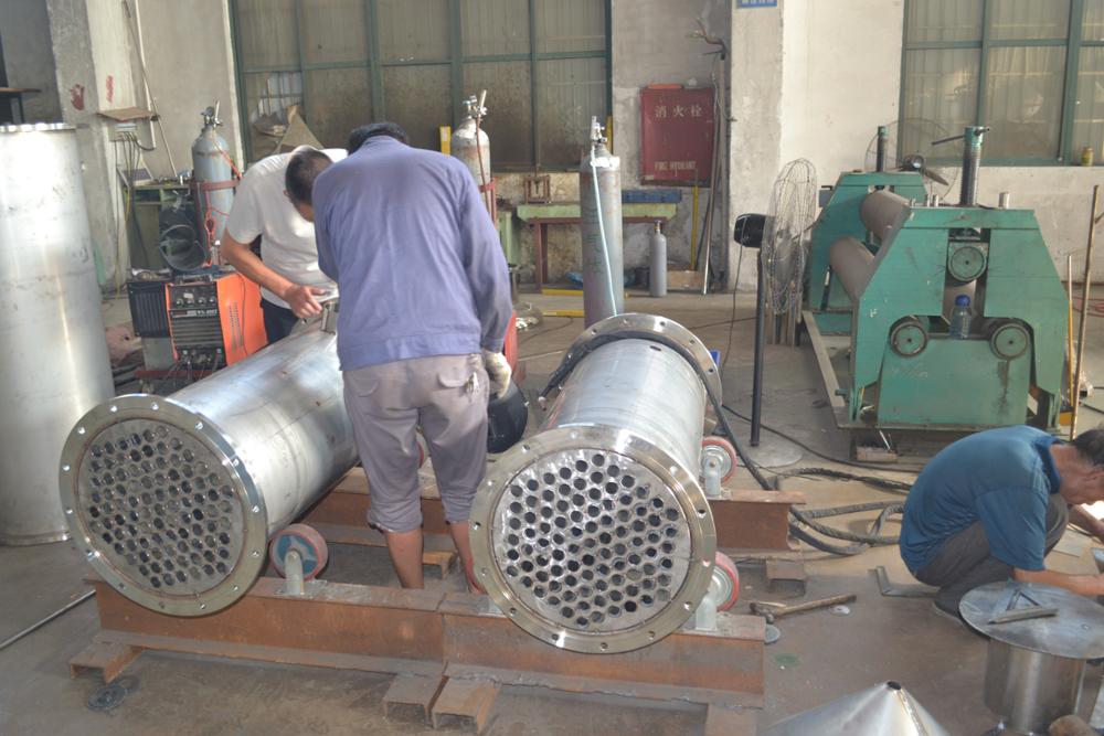 Sugar Cane Vacuum Evaporator System Liquid Concentration Single Effect Vacuum Concentrator Evaporator